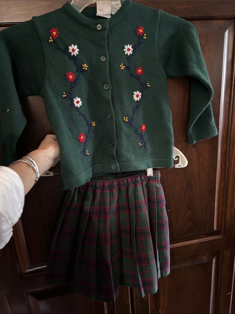 Girls' Radishes & Roses Sz 4/5 Dark Green Floral Embroidered Cardigan 2Pc Set